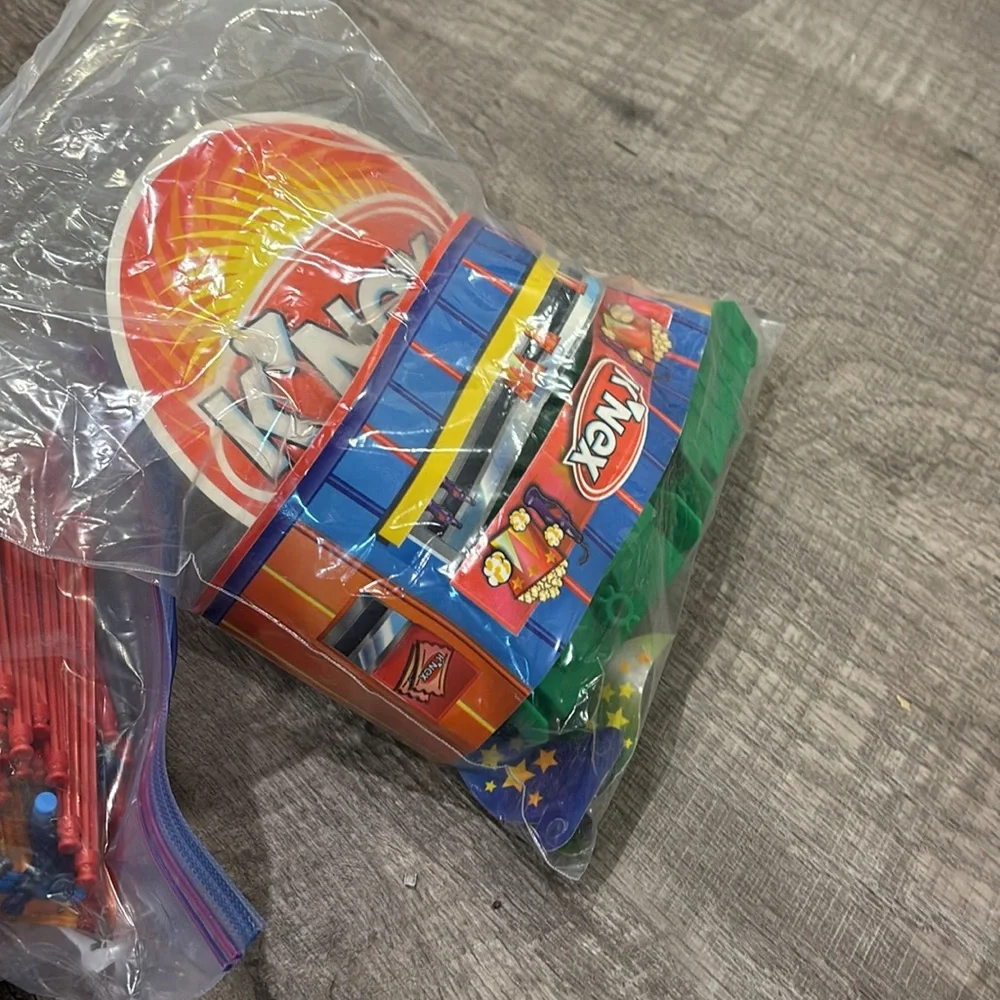 K’Nex Ferris Wheel 3 models in 1 - 675+ pieces